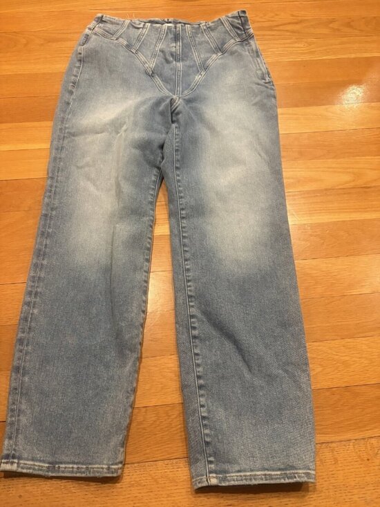 Good American Denim - Good American Size 15 Light Wash Straight Leg Jeans with Seam Detail
